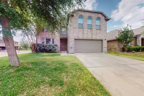Photo of 4260 Doe Creek Trail, Fort Worth, TX 76244 (MLS # 21225371)