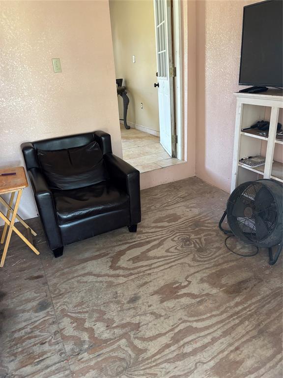 Western Lake Estates B - Residential