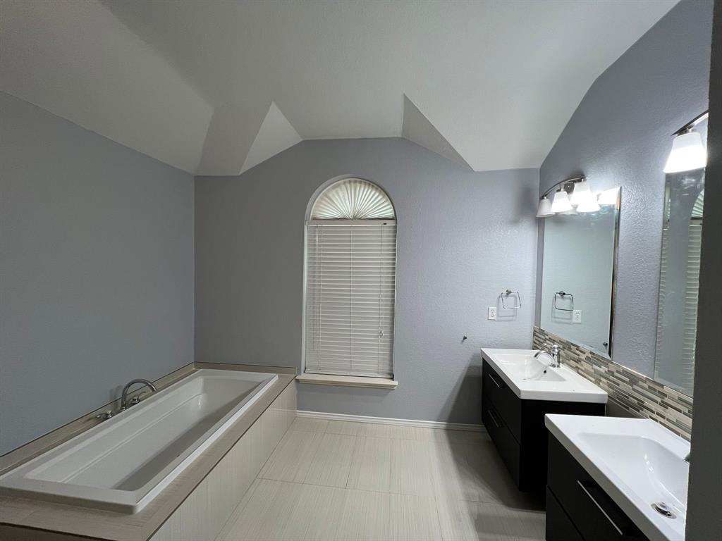 Hilltop Estate Ph 1 Lewisville - Residential Lease