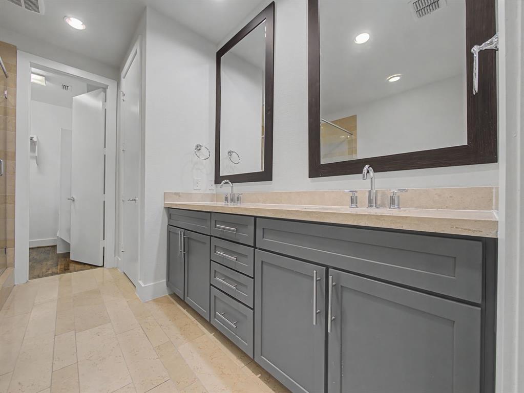 Palo Alto Twnhms Condos - Residential