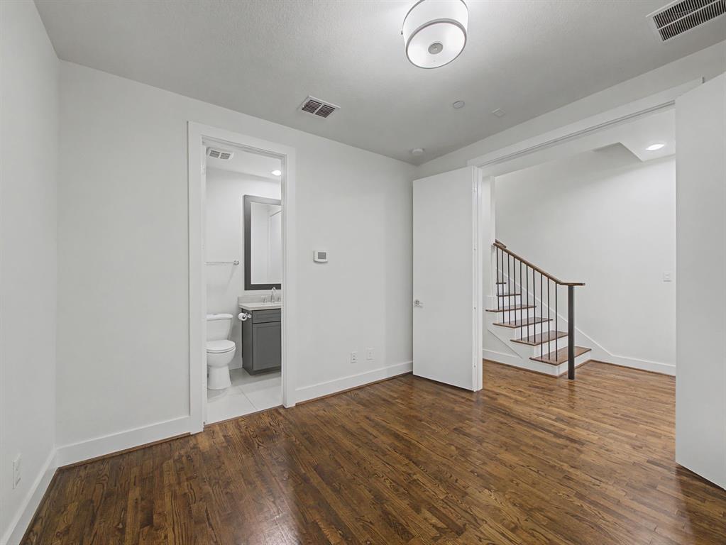 Palo Alto Twnhms Condos - Residential