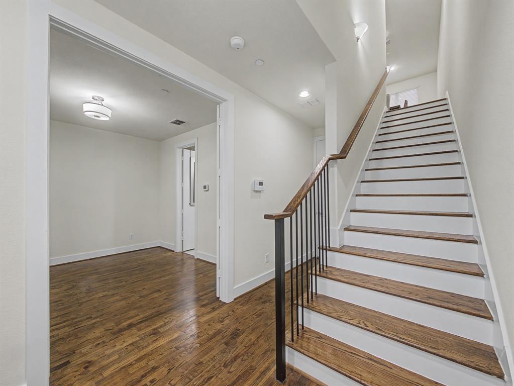 Palo Alto Twnhms Condos - Residential