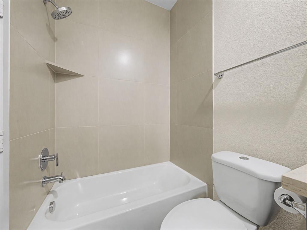 Palo Alto Twnhms Condos - Residential