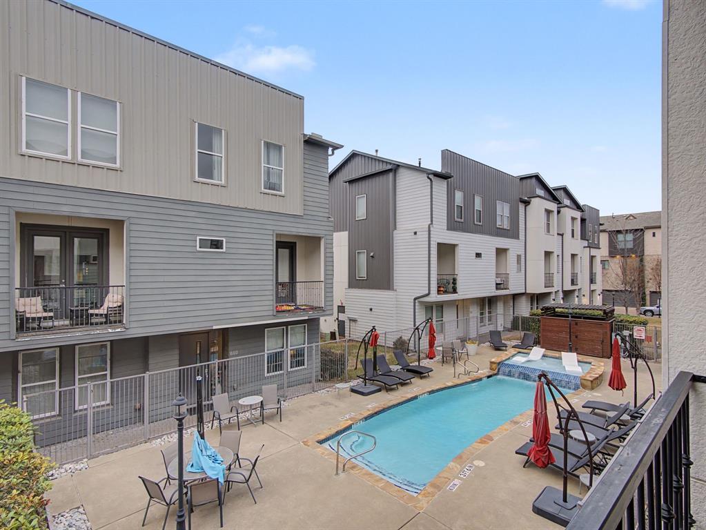 4211 Rawlins Street 252