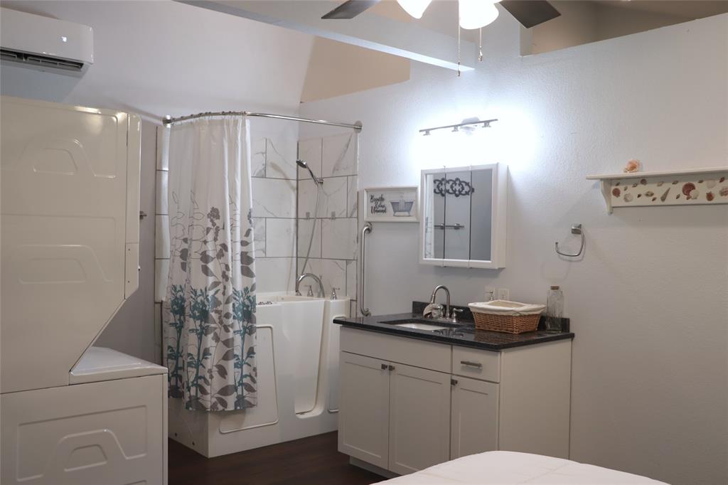 Red Bird - Residential