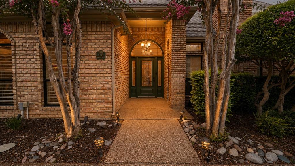 5719 Covehaven Drive