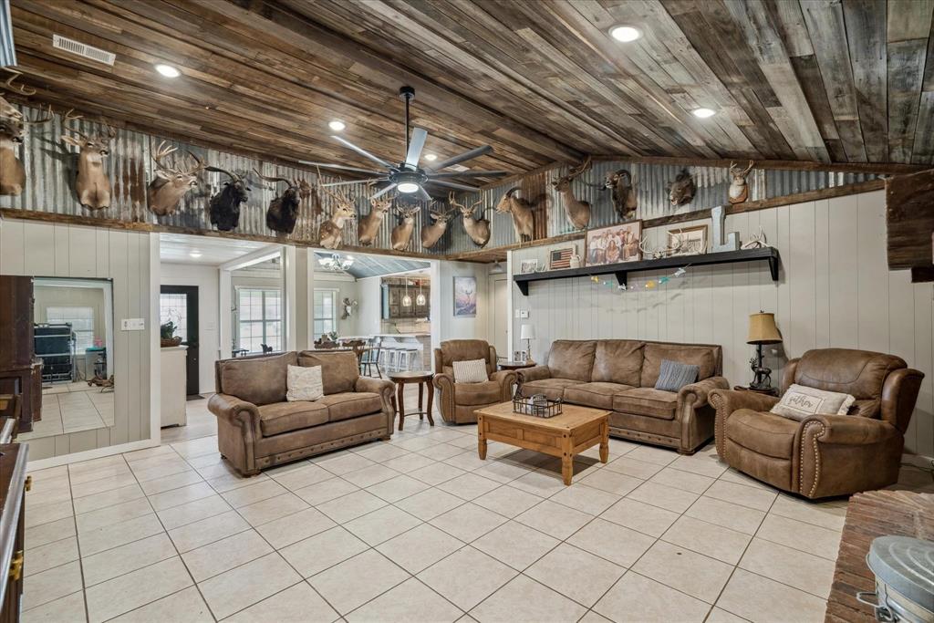 FOWLER 3 - Residential