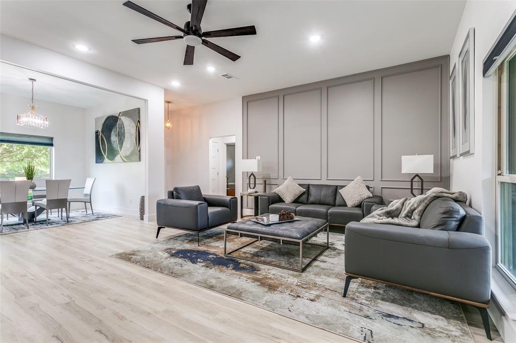 1561 Century Oaks Drive