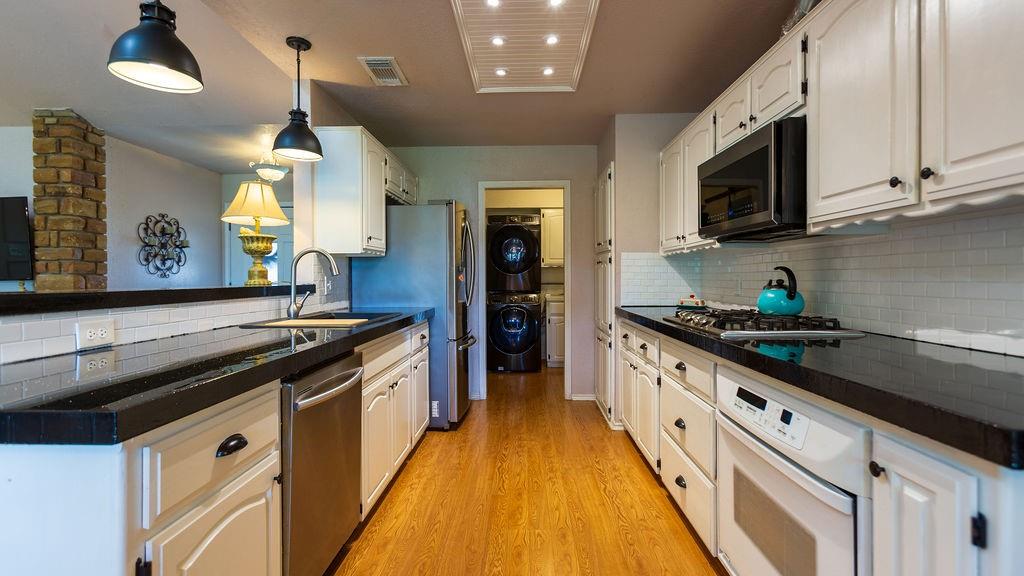 Spanish Trail - Residential