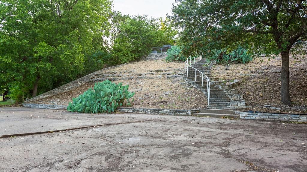 Spanish Trail - Residential