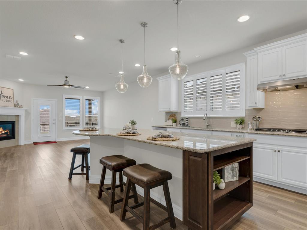 7608 Redwood Forest Lane