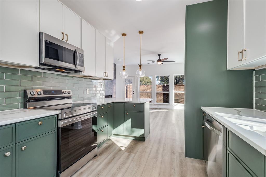 Hearthstone At Firewheel - Residential