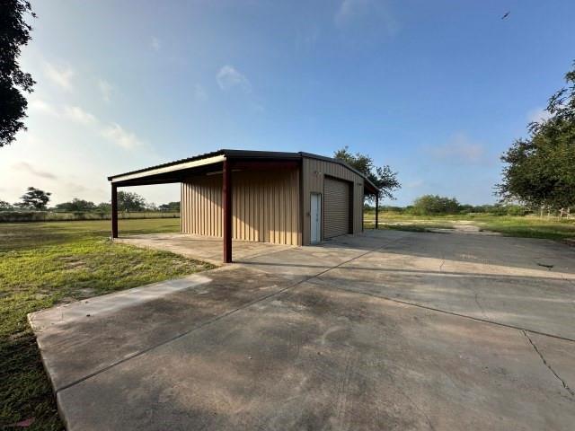312 E County Road 303