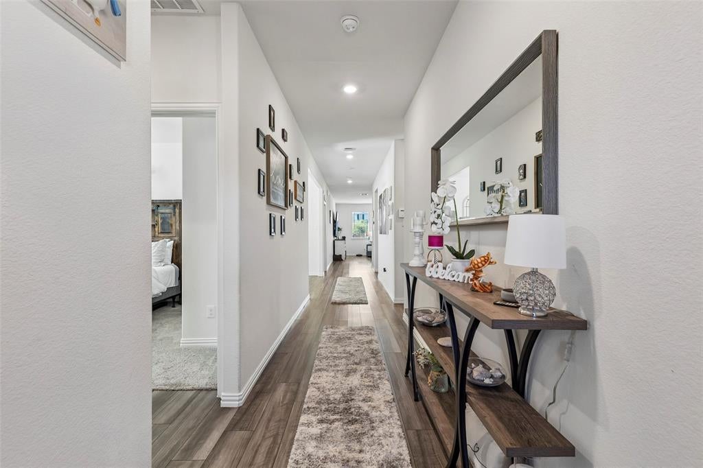 1218 Seurat Court