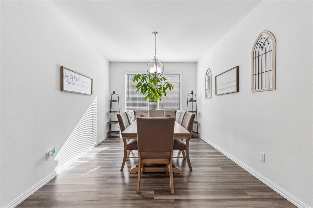 1218 Seurat Court
