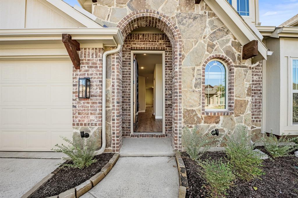 3312 Heathrow Road