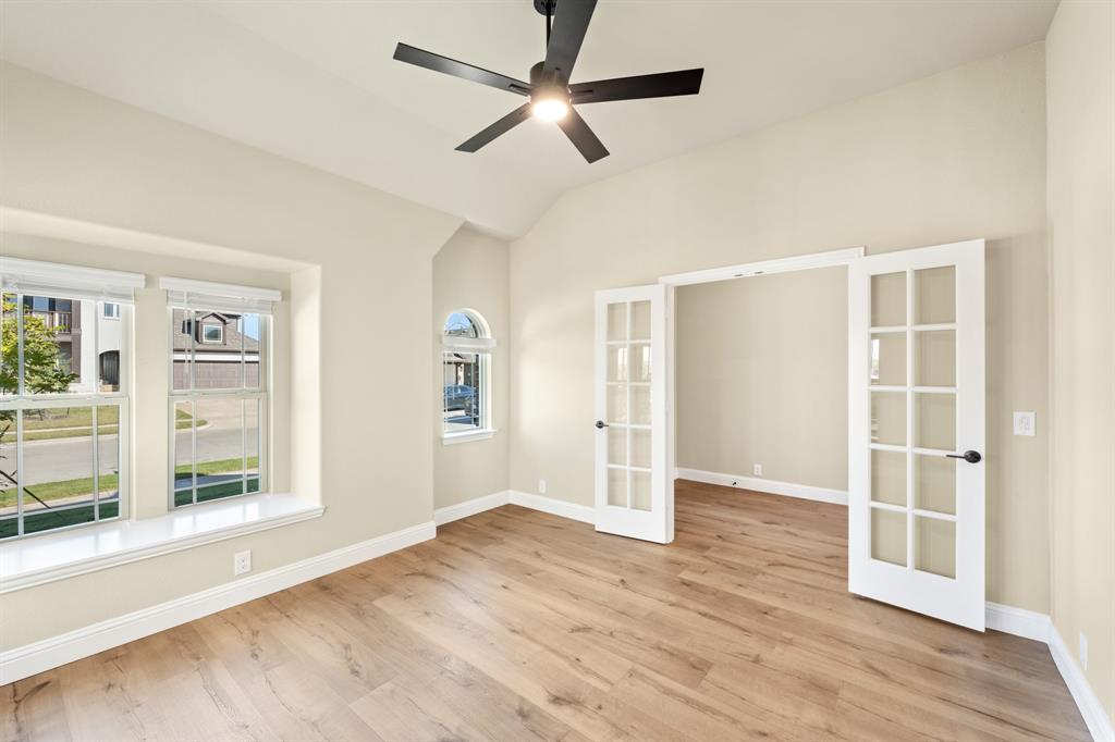 3312 Heathrow Road