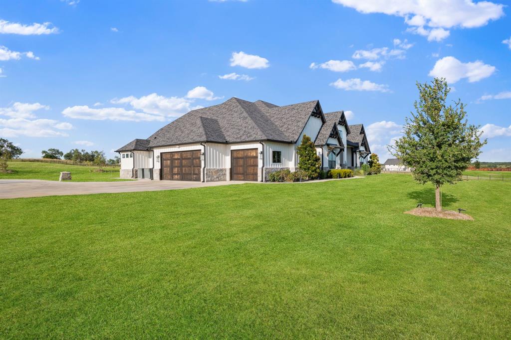 412 Royal Santana Run