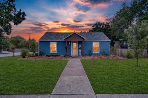 Photo of 5712 Dana Drive, Haltom City, TX 76117 (MLS # 21375555)