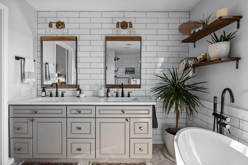 Lawtherwood - Residential