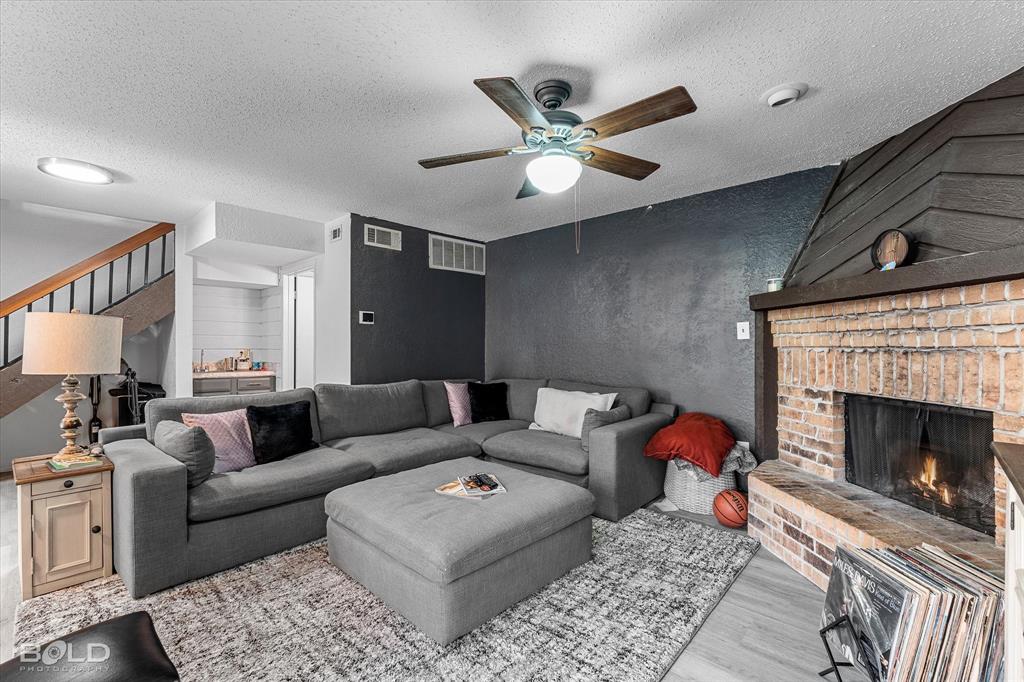 Suite 13-B Fairfield Xing - Residential Lease