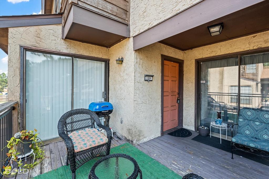 Suite 13-B Fairfield Xing - Residential Lease