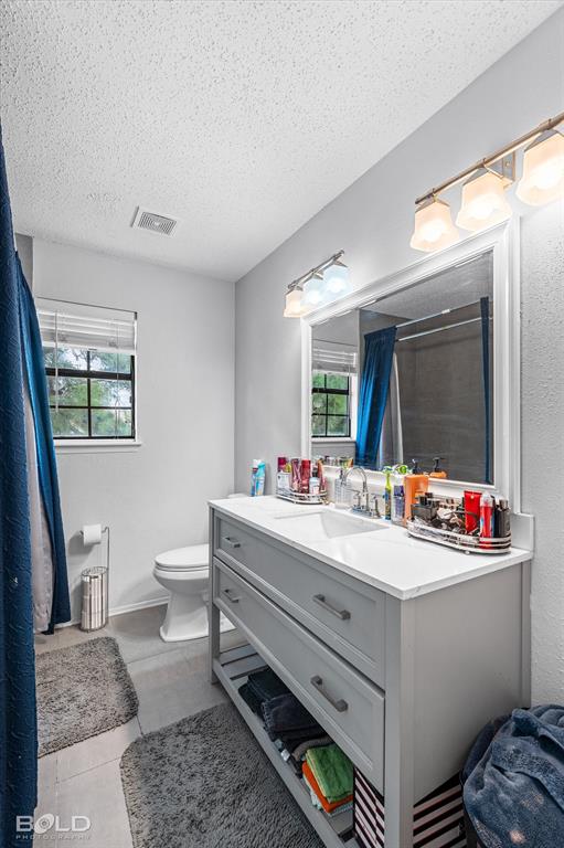 Suite 13-B Fairfield Xing - Residential Lease