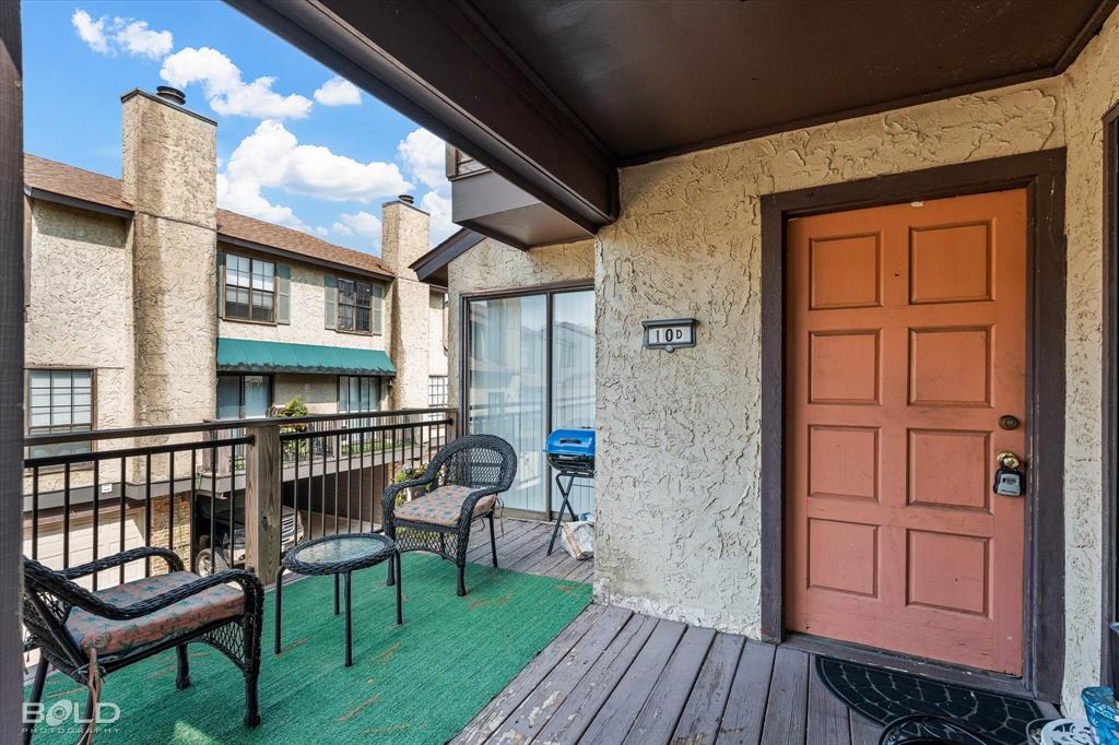 Suite 13-B Fairfield Xing - Residential Lease