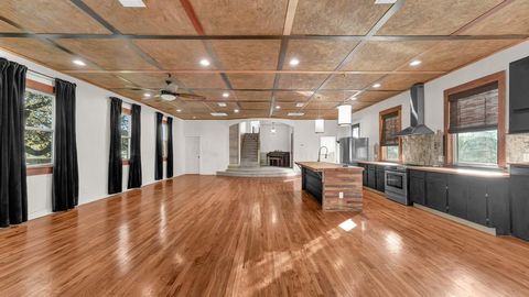 405 S Bowie Drive Weatherford TX 76086