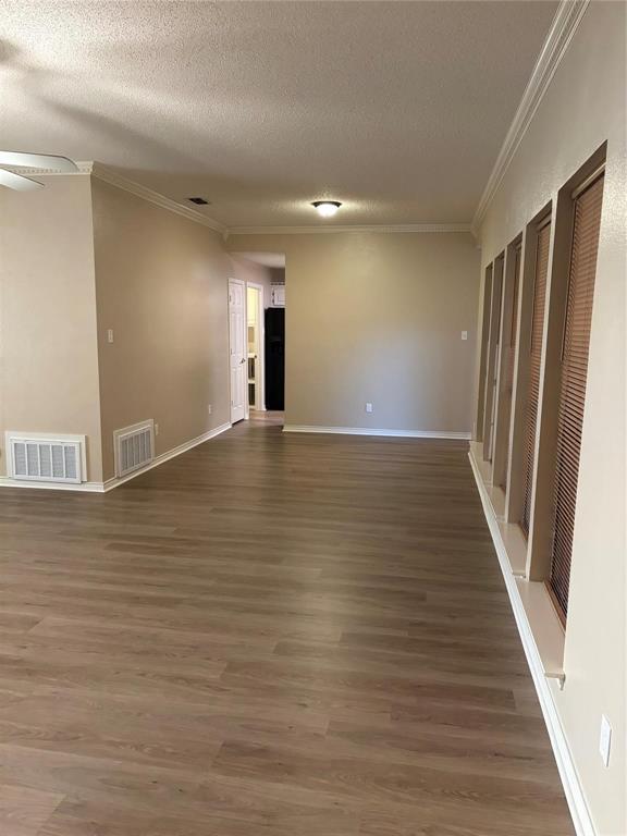 1208 Red Bird Lane