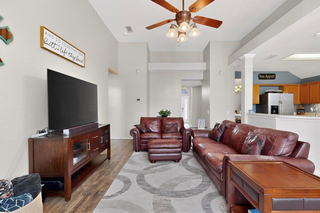 Thousand Oaks Ph III - Residential