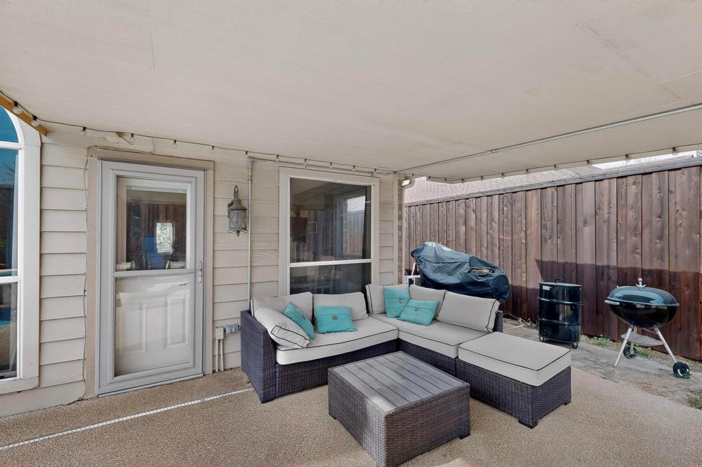 Thousand Oaks Ph III - Residential