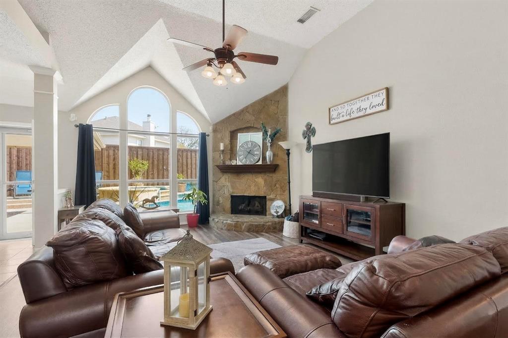 Thousand Oaks Ph III - Residential