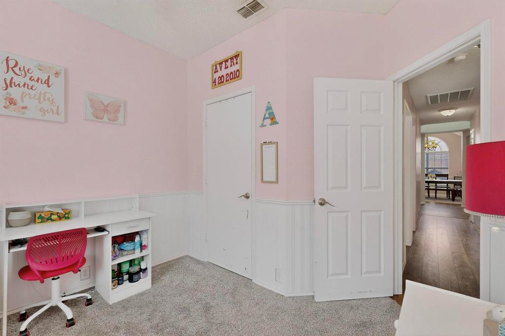 Thousand Oaks Ph III - Residential