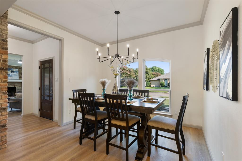 1208 Serenade Lane