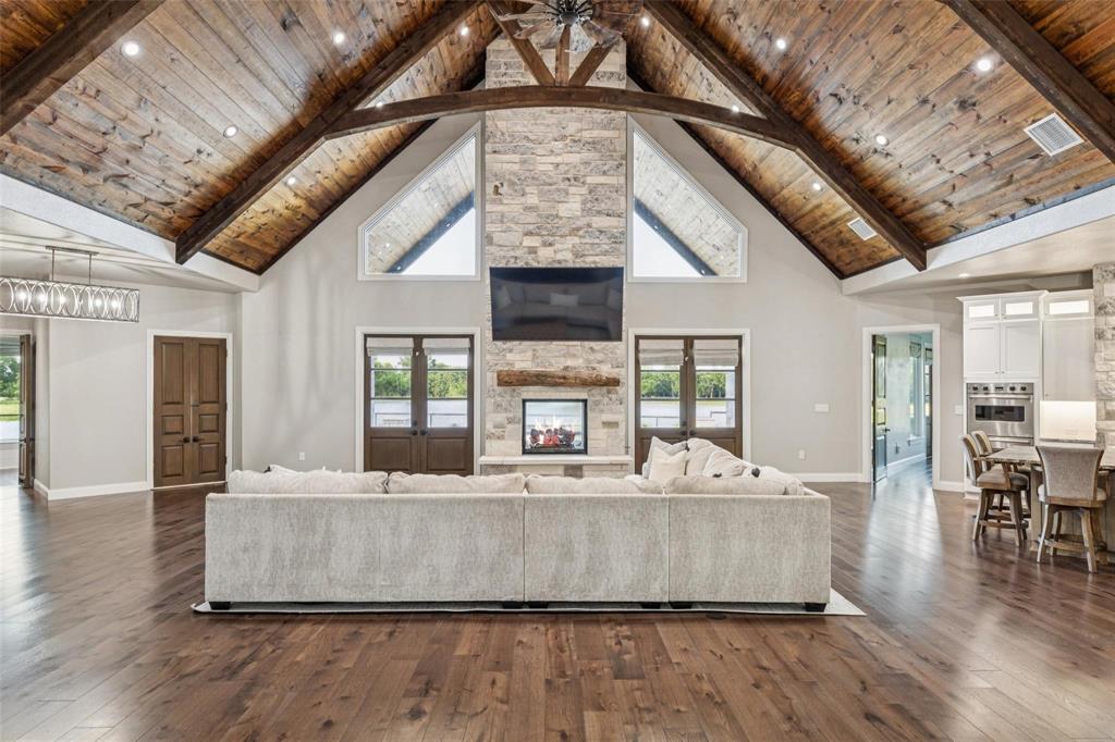 J Simpson - Residential