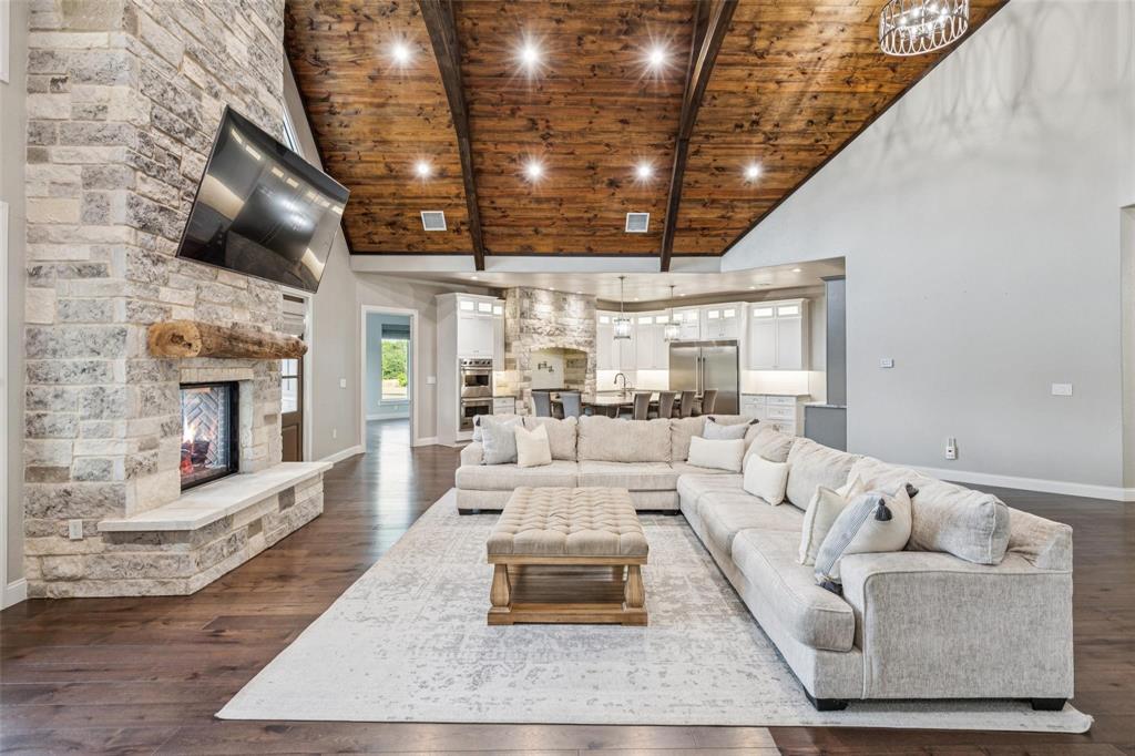 J Simpson - Residential