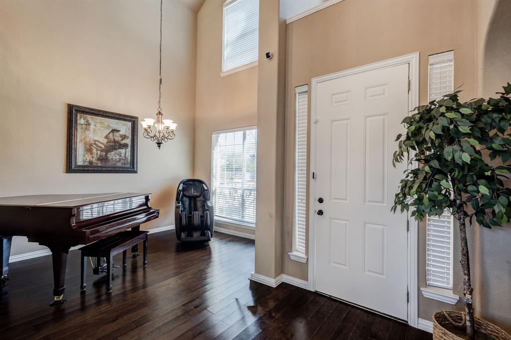 2301 Emerald Lake Lane