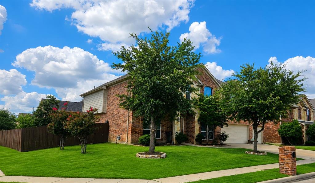 2301 Emerald Lake Lane