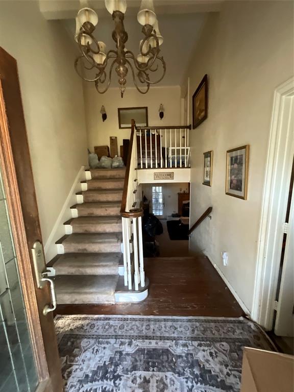 4106 Hollow Oak Drive