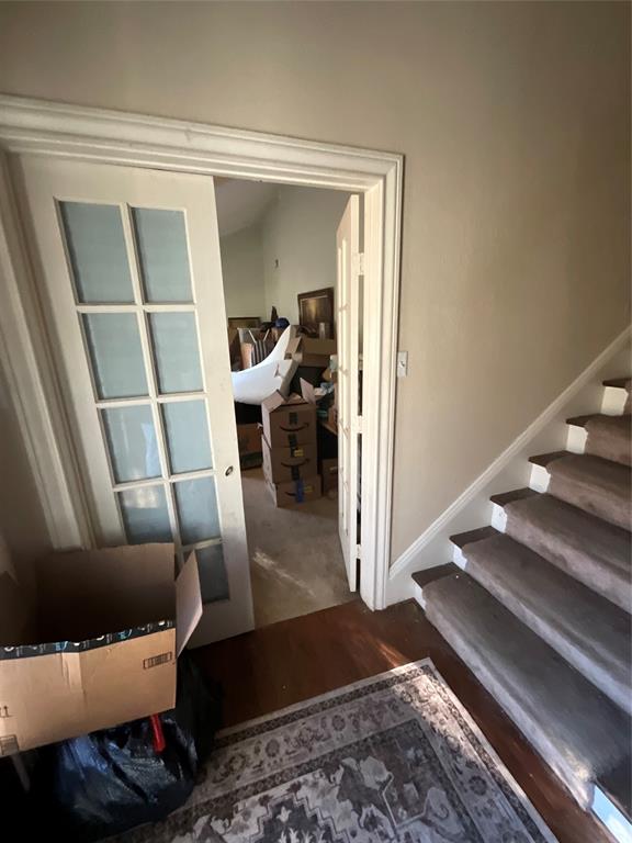 4106 Hollow Oak Drive