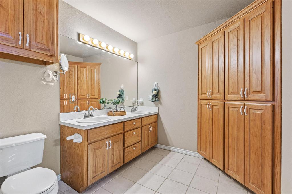 Tanglewood Hills Ctry Cl 10-15 - Residential