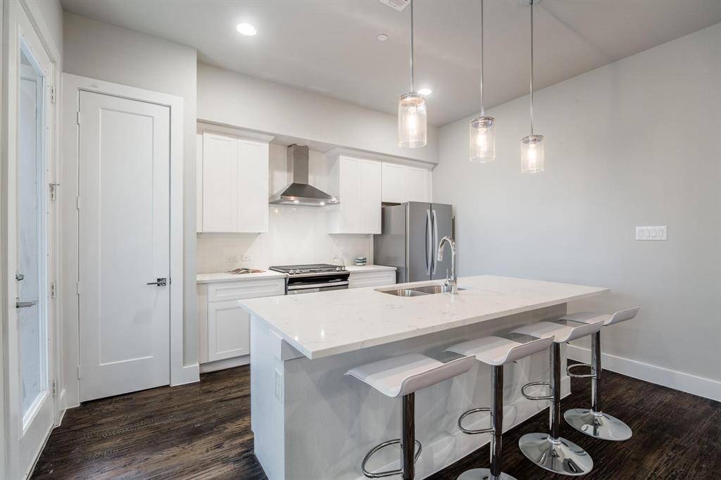 770 N Plano Road 303