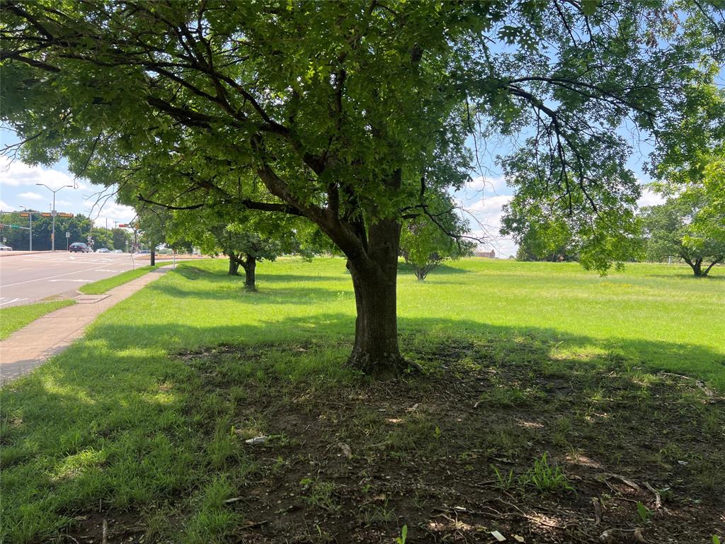 125 E Pleasant Run Road