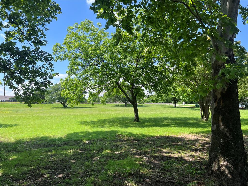 125 E Pleasant Run Road