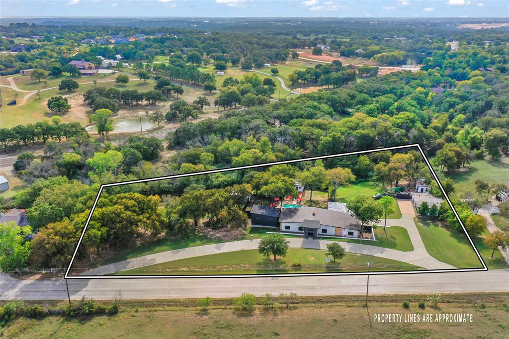 1502 Country Club Road