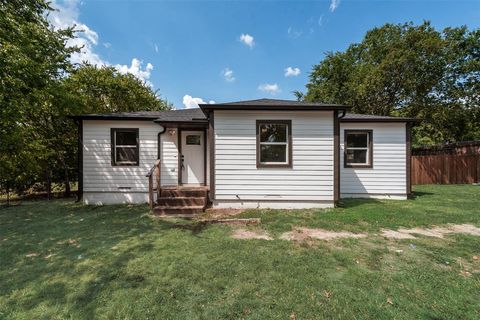 409 E Parkerville Road DeSoto TX 75115