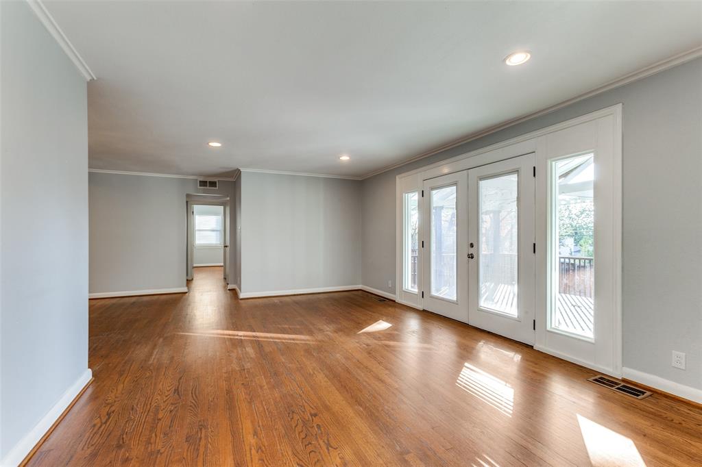 Lake Highlands Estates - Residential Lease