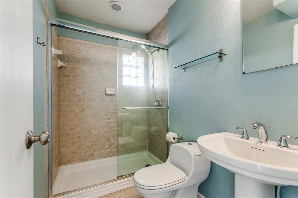 Lake Highlands Estates - Residential Lease