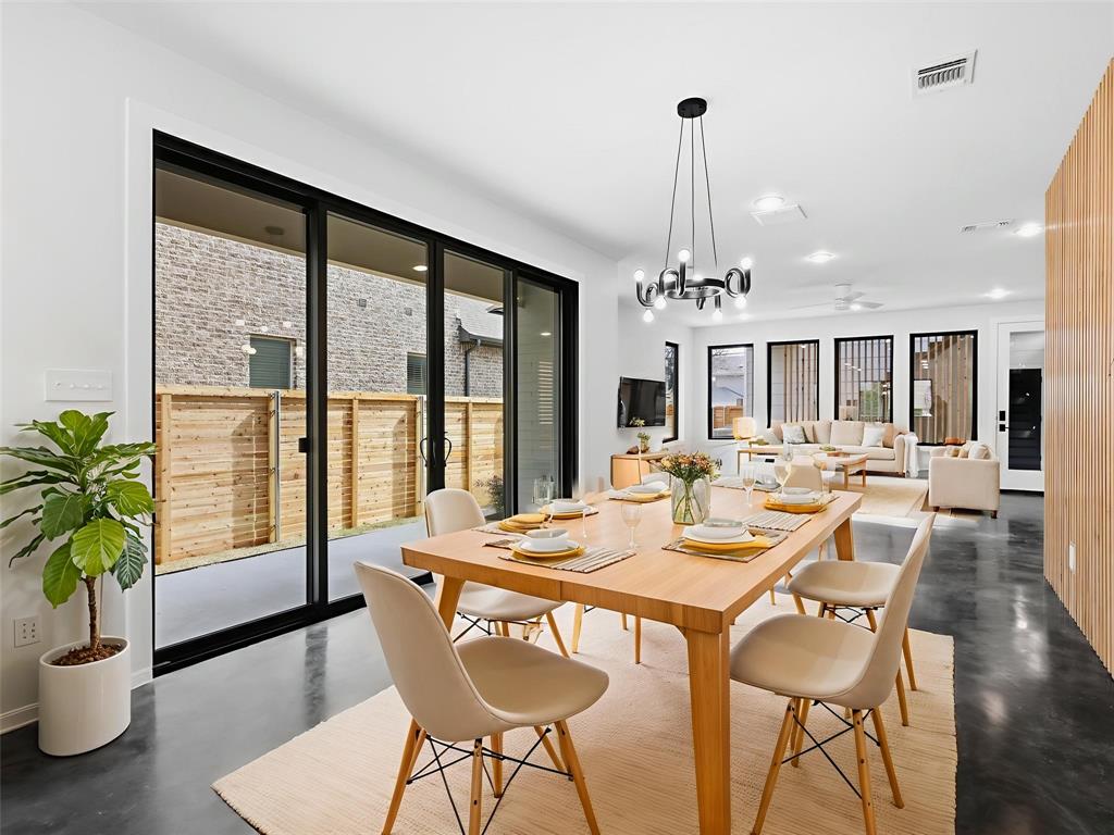 Chamberlain Arlington Heights - Residential